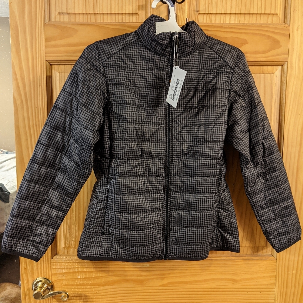 North End short puffer coat size S